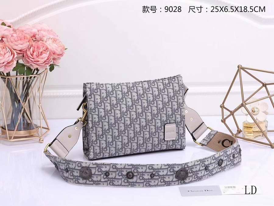 High quality designer replica handbags wholesale Dior376
